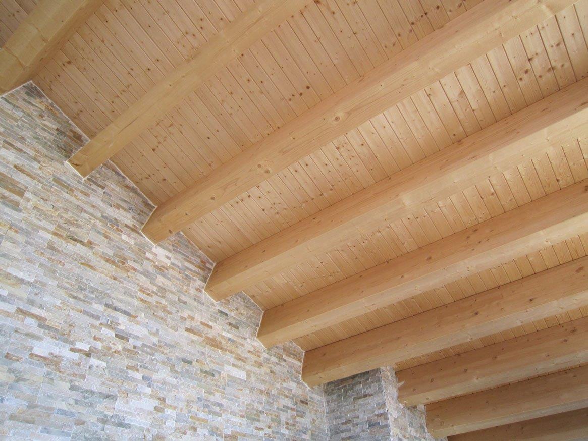 Panel sandwich madera ONDUTHERM para cubiertas inclinadas y tejados
