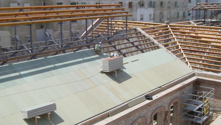 Reparación de tejados grandes 